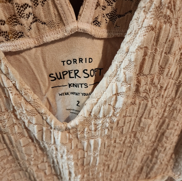 Lace Inset Babydoll Top - Picture 4 of 4